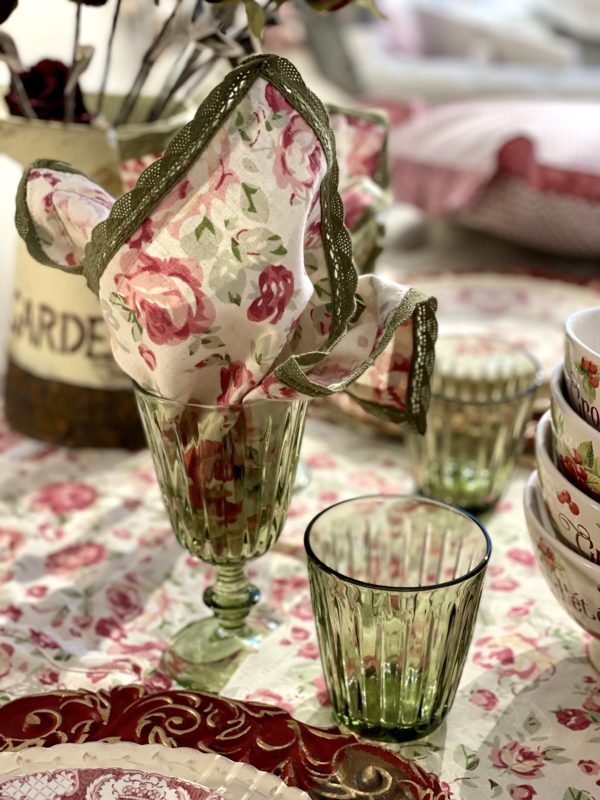 acheter textile de table shabby chic romantique rose et vert fleurs